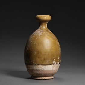 Chinese Tang Dynasty Gongxian Kiln Sauce Glaze Bottle