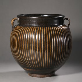 Chinese Northern Song Dynasty Cizhou kiln black glaze line double-handled jar