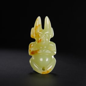 Jade sun god statue of Hongshan culture during the Hongshan period in China