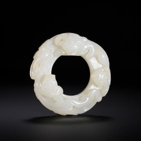 Chinese Han Dynasty Jade Bi with Chilong Pattern