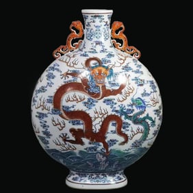 Chinese Qing Dynasty Qianlong period blue and white dragon pattern moon vase