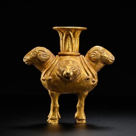 Ancient Persian culture pure gold double goat head vase