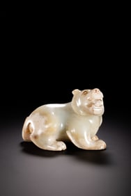 Chinese Han Dynasty Jade Bear