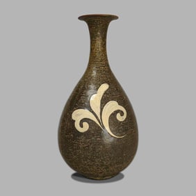 Korean Goryeo Dynasty Celadon Jade Huchun Vase