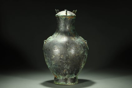 Chinese bronze artifacts from the Shang and Zhou dynasties