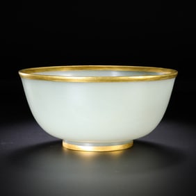 Chinese Liao Dynasty Hetian jade gold-encrusted bowl