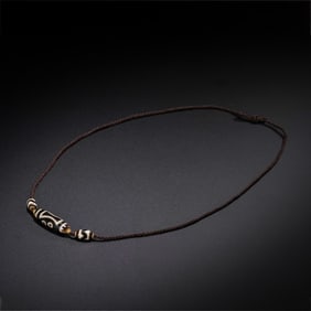 Pure Dzi Bead Necklace from the Tang Dynasty, China