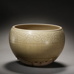 Chinese Sui Dynasty Xiangzhou Kiln Celadon Bowl
