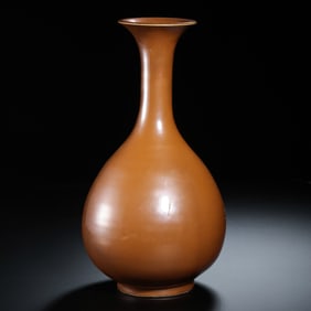 Chinese Song Dynasty Red Glaze Jade Huchun Vase