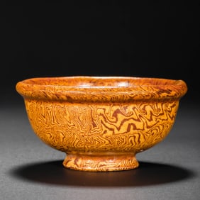 Chinese Tang Dynasty yellow glaze coiled pot