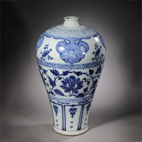 Chinese Yuan Dynasty Blue and White Plum Vase with Floral Pattern