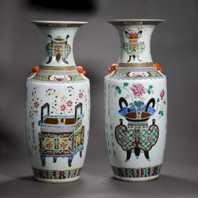 A pair of Chinese Qing Dynasty vases with Bogu pattern and flat mouth