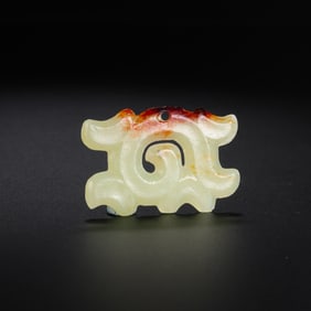 Hook-cloud jade pendant of Hongshan culture during the Hongshan period of China