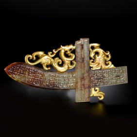 Chinese Han Dynasty gilded jade spear with dragon and phoenix patterns