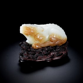 Chinese Qing Dynasty Hetian white jade auspicious beast