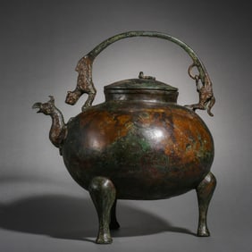 Chinese Shang and Zhou Dynasty Tripod-Handled Phoenix-Headed Pot