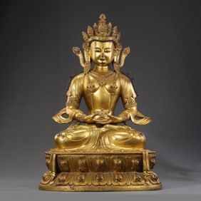 Chinese Qing Dynasty gilt bronze statue of a seated Buddha