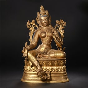 Chinese Qing Dynasty gilt bronze statue of a seated Buddha