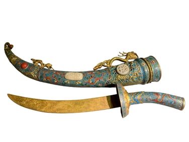 Cloisonné waist knife inlaid with Hetian white jade dragon pattern from the Qianlong period of the