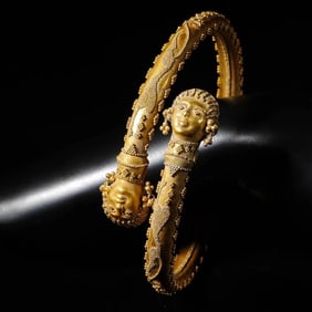 Golden bracelet of a priestess in ancient Rome