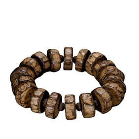 Chinese Qing Dynasty Agarwood Bracelet