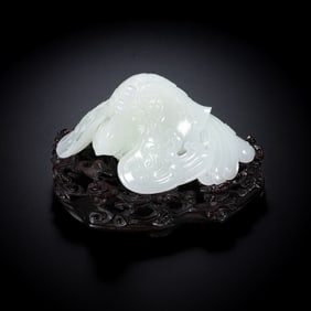 Chinese Qing Dynasty Hetian white jade phoenix