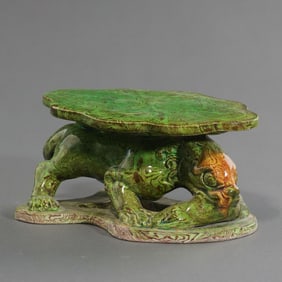 Chinese Tang Dynasty Green Glazed Marbled Lion Pillow