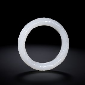 Chinese Qing Dynasty Hetian white jade bracelet