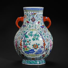 Doucai double-eared vase from the Daoguang period of the Qing Dynasty, China