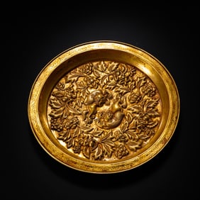 Pure gold plate from the Han Dynasty in China