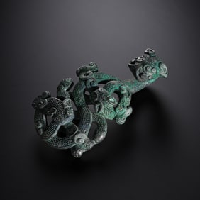 Bronze belt hooks from the Warring States and Han Dynasties in China