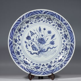 Chinese Qing Dynasty Blue and White Porcelain Plate with Floral Design