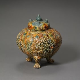 Chinese Tang Dynasty Sancai (three-color glazed) three-legged covered incense burner
