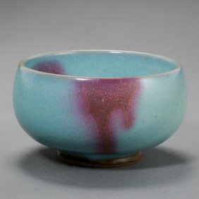 A Northern Song Dynasty Jun ware sky-blue glazed Luohan bowl with red glaze.