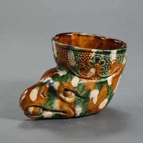 Chinese Tang Dynasty Tricolor Glazed Eagle-Head Cup
