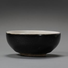Oil-spot white-bellied bowl from the Northern Song Dynasty, China