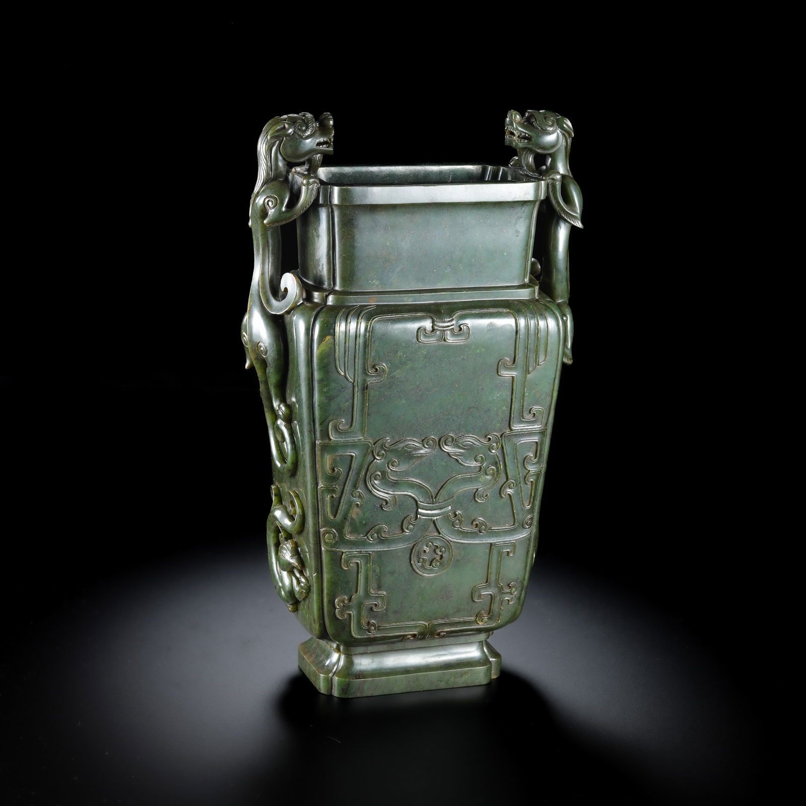 Chinese Qing Dynasty Hetian Jade Double Dragon Vase (1 of 11)