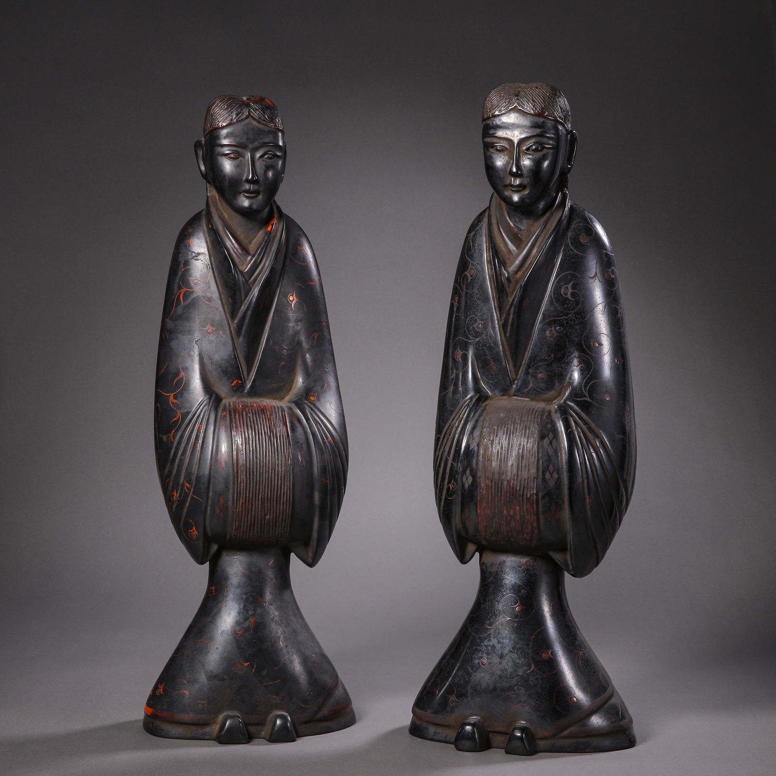 A pair of Chinese Han Dynasty wooden painted figures (1 of 14)