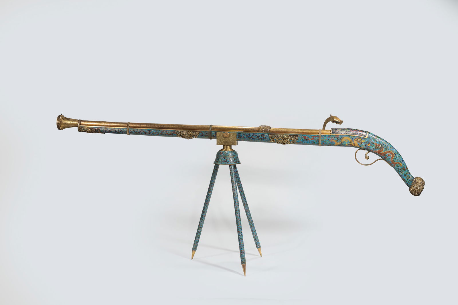 Cloisonné enamelware gun from the Qianlong period of the Qing Dynasty in China (1 of 10)