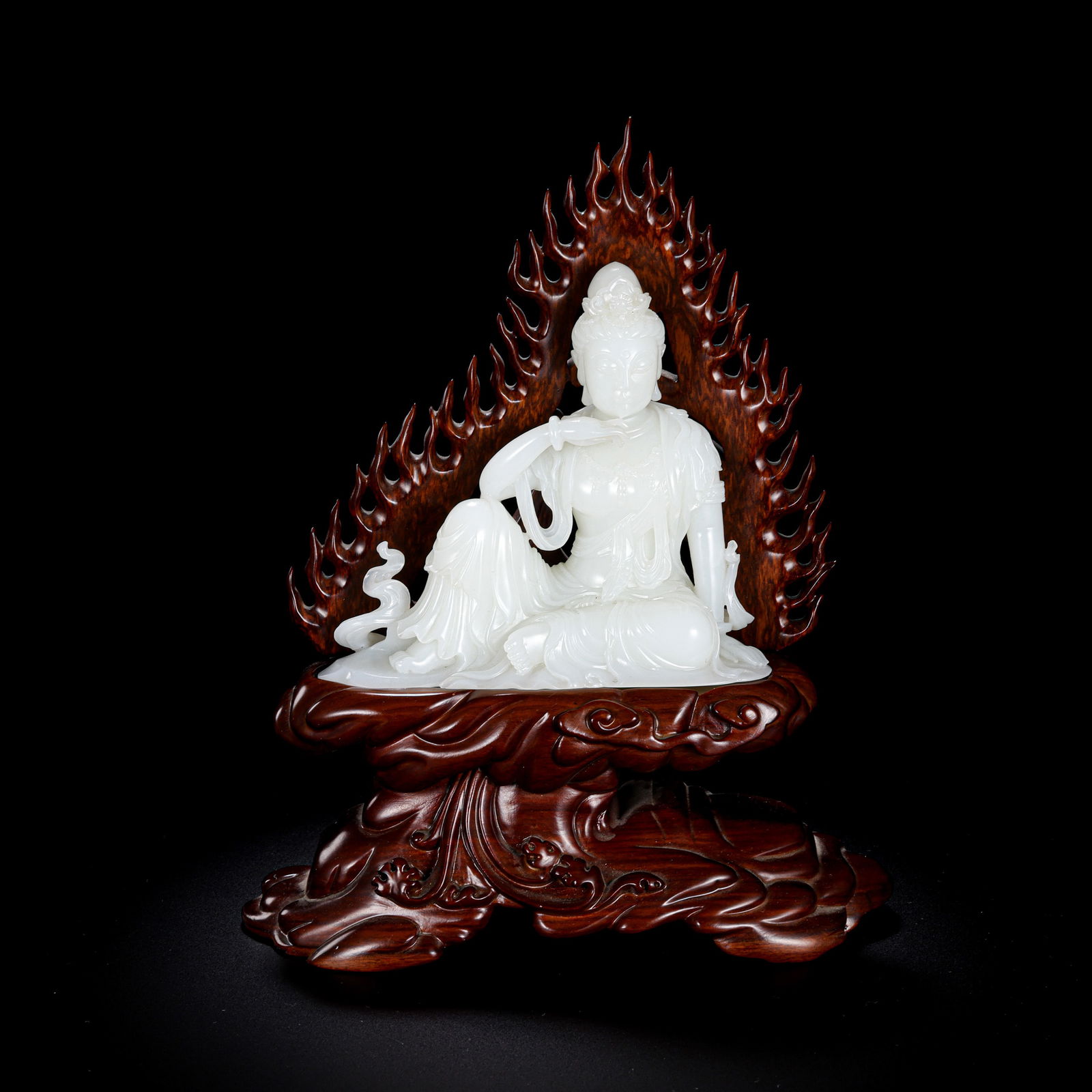 Chinese Qing Dynasty Hetian white jade seated Buddha statue: H. 24 cm. W. 16 cm. Weight. 1078.5 gram.