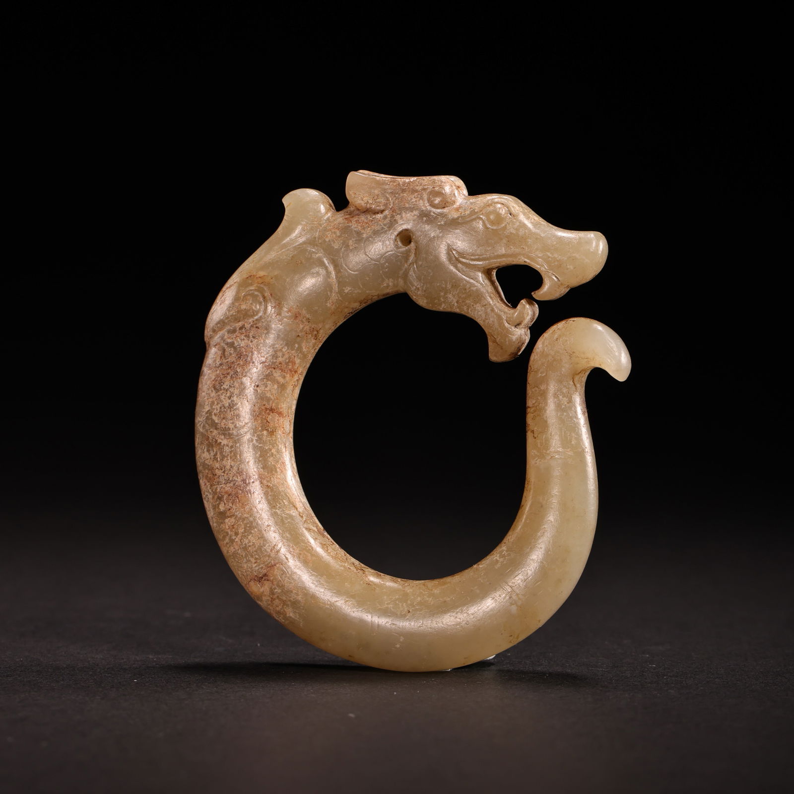 Jade Dragon from the Han Dynasty in China (1 of 8)