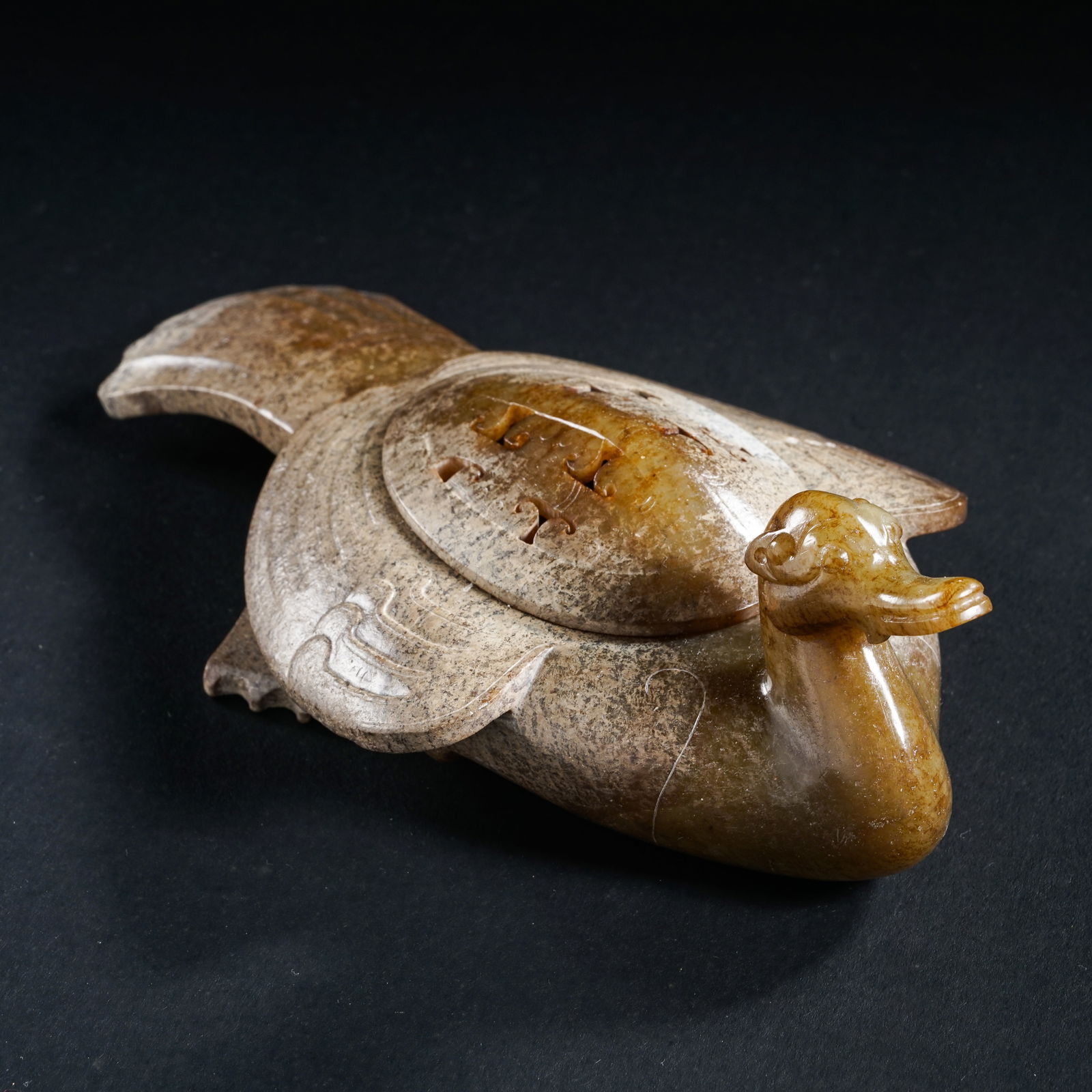 Chinese Han Dynasty Jade Covered Box (1 of 12)