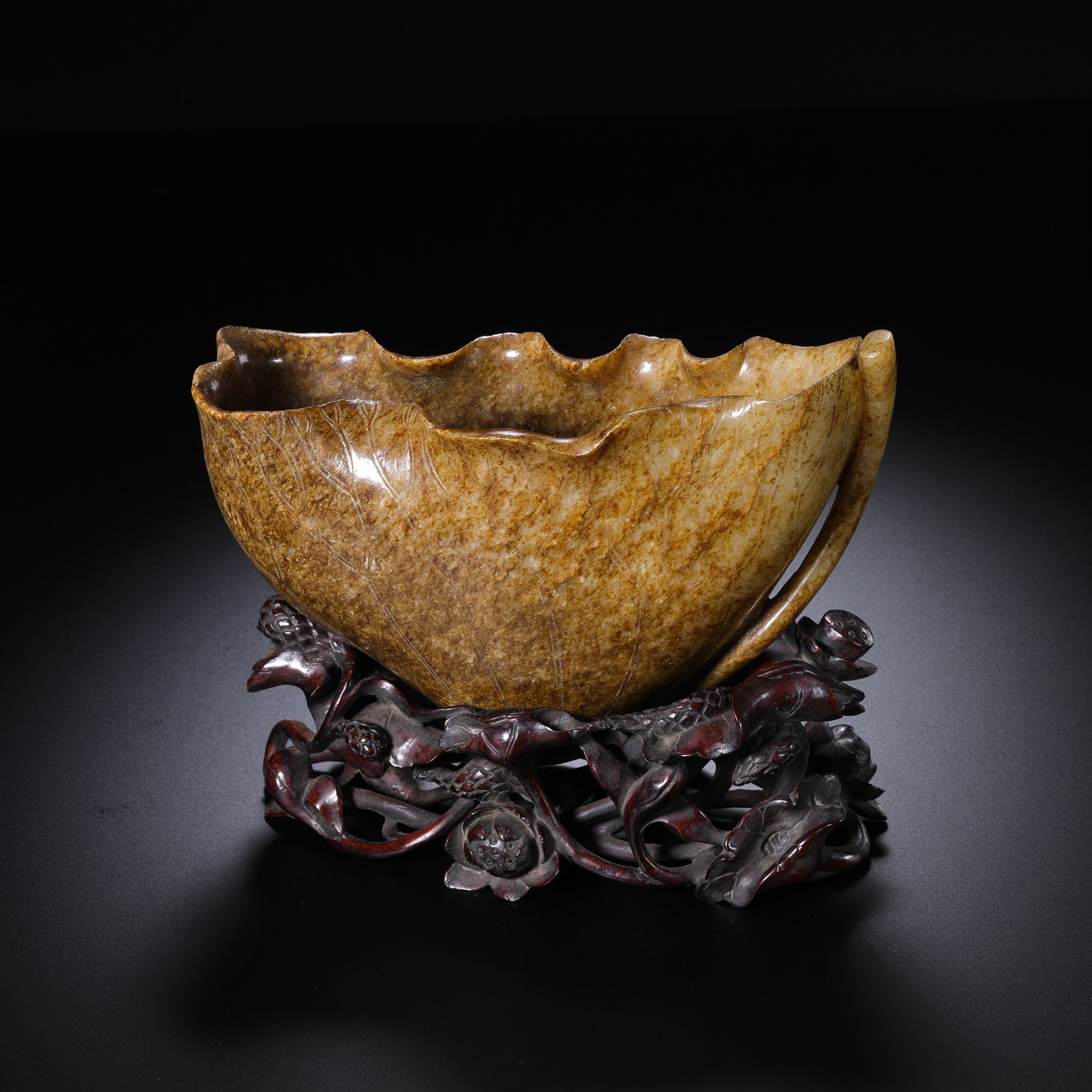 Chinese Liao Dynasty jade ornament (1 of 6)