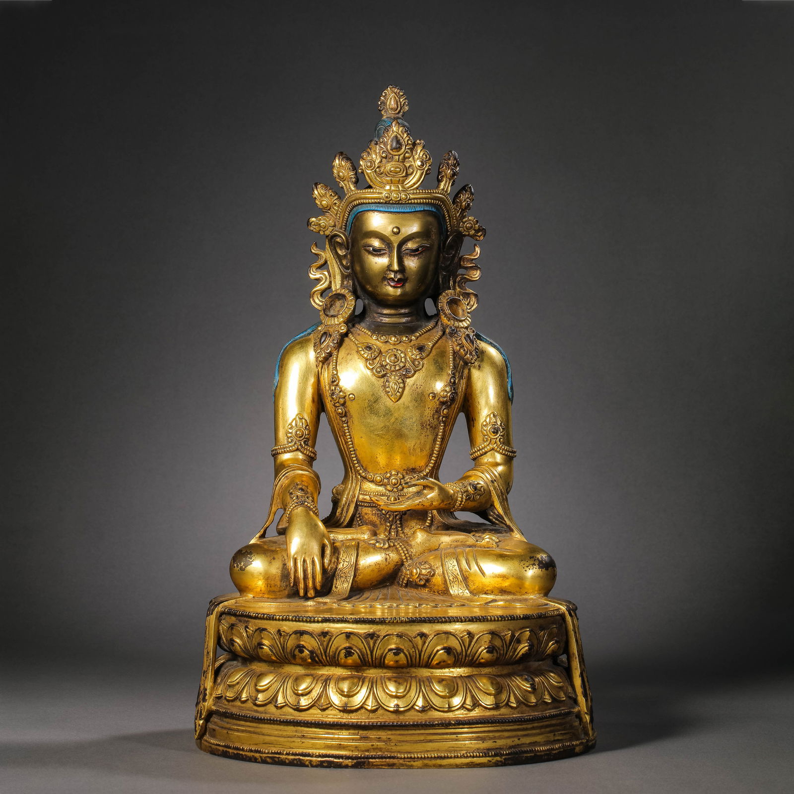 Chinese Ming Dynasty Gilt Bronze Seated Buddha Statue (1 of 11)