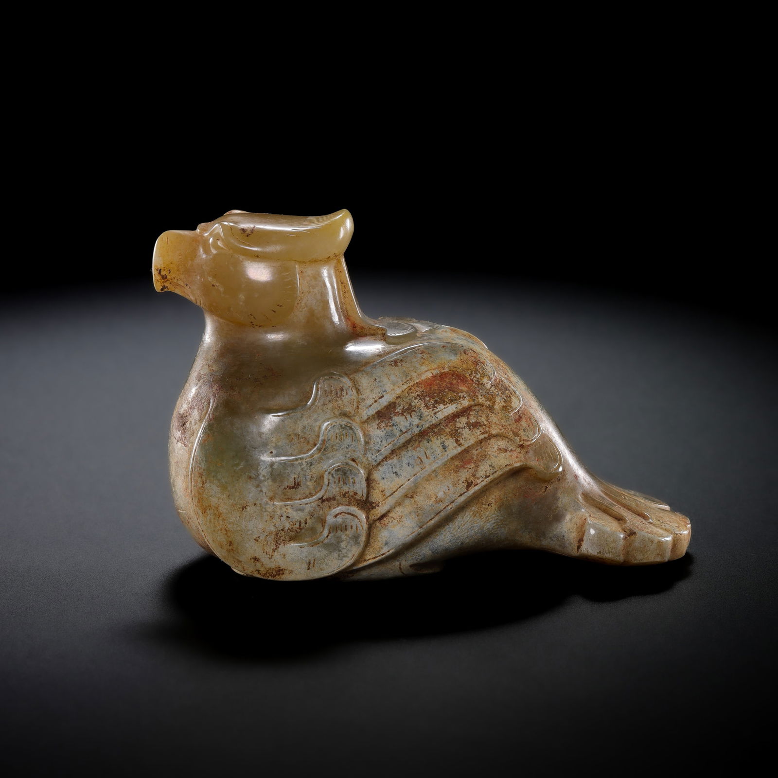 Jade Phoenix from the Han Dynasty in China: H. 5.5 cm. L. 8 cm. Weight. 238 gram.