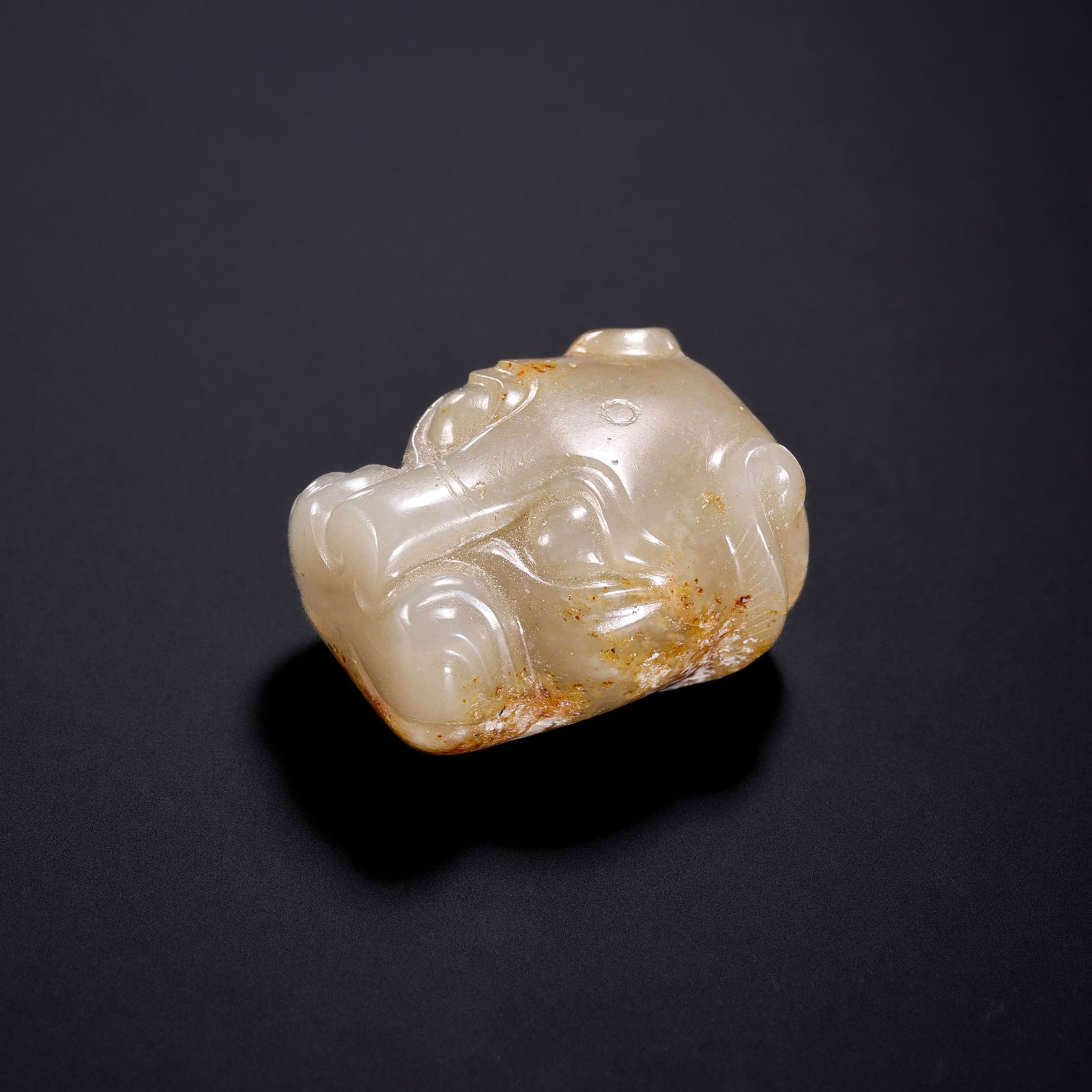 Jade animal head from the Han Dynasty in China (1 of 10)