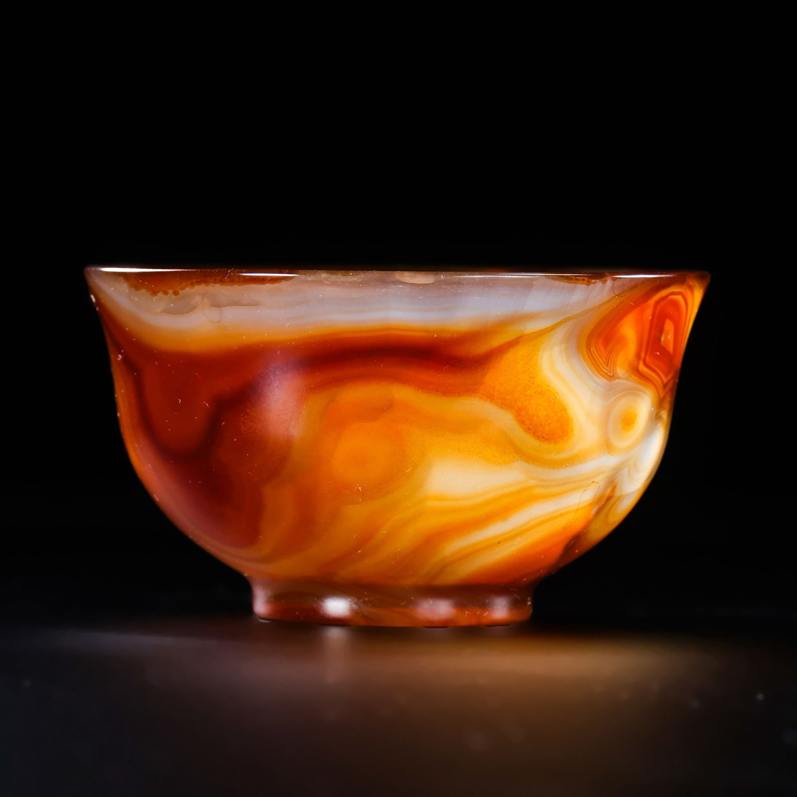 Agate bowl from the Liao Dynasty in China (1 of 8)