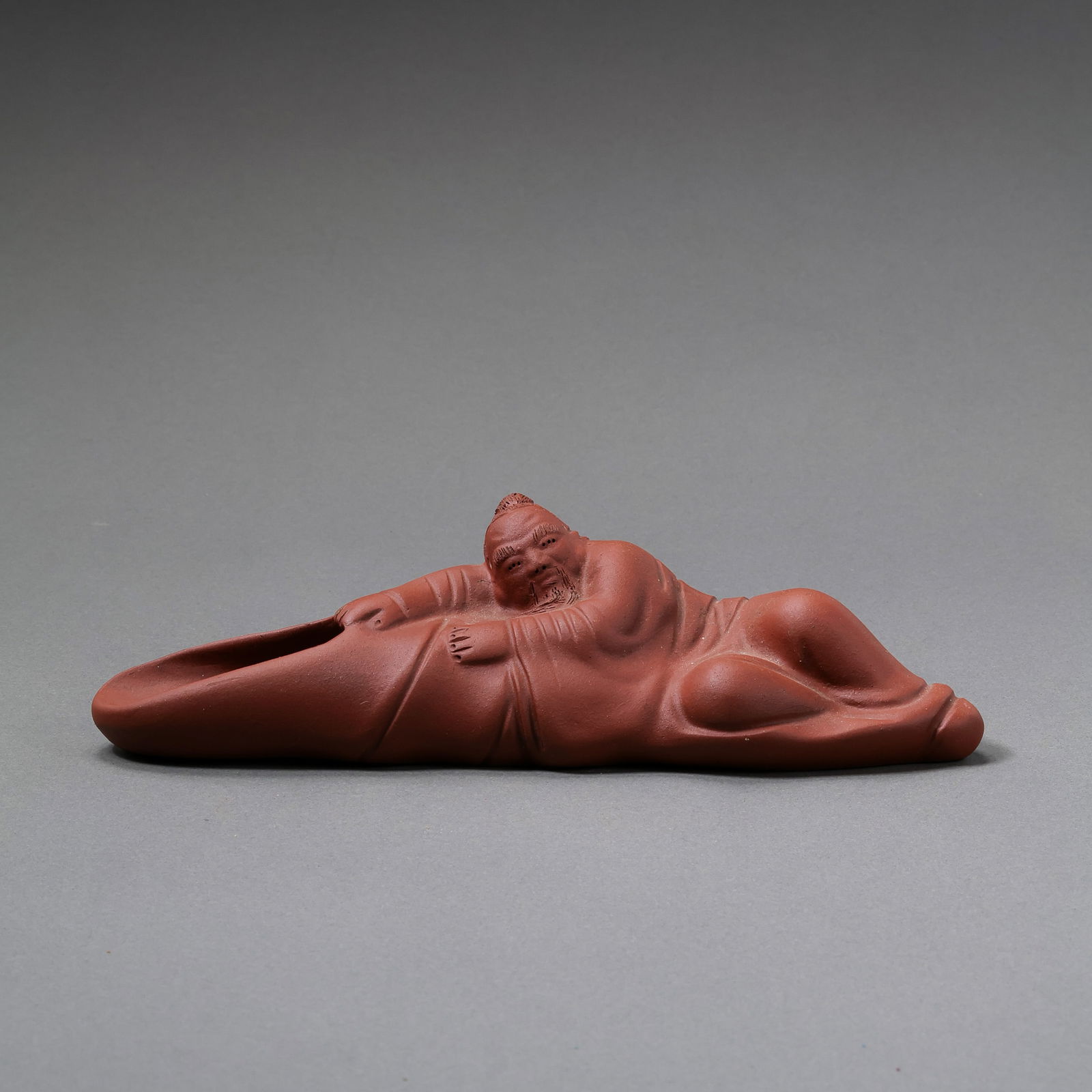 Chinese Qing Dynasty Zisha Teaware: L. 16 cm.