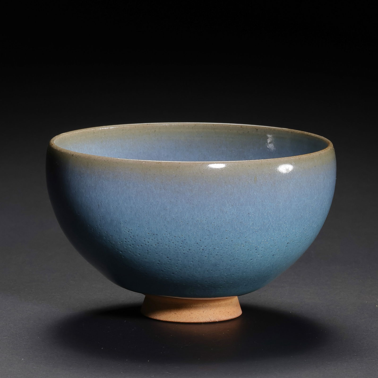 Northern Song Dynasty Jun ware sky-blue glazed red cup (1 of 7)