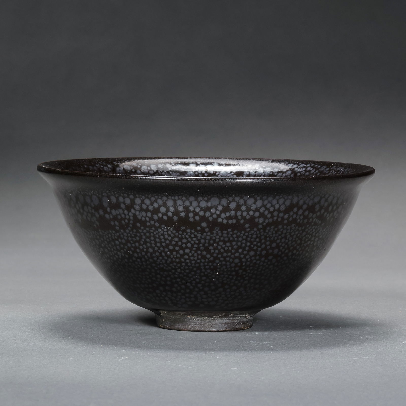 Oil-spot tea bowl from Jian ware, Southern Song Dynasty, China (1 of 8)